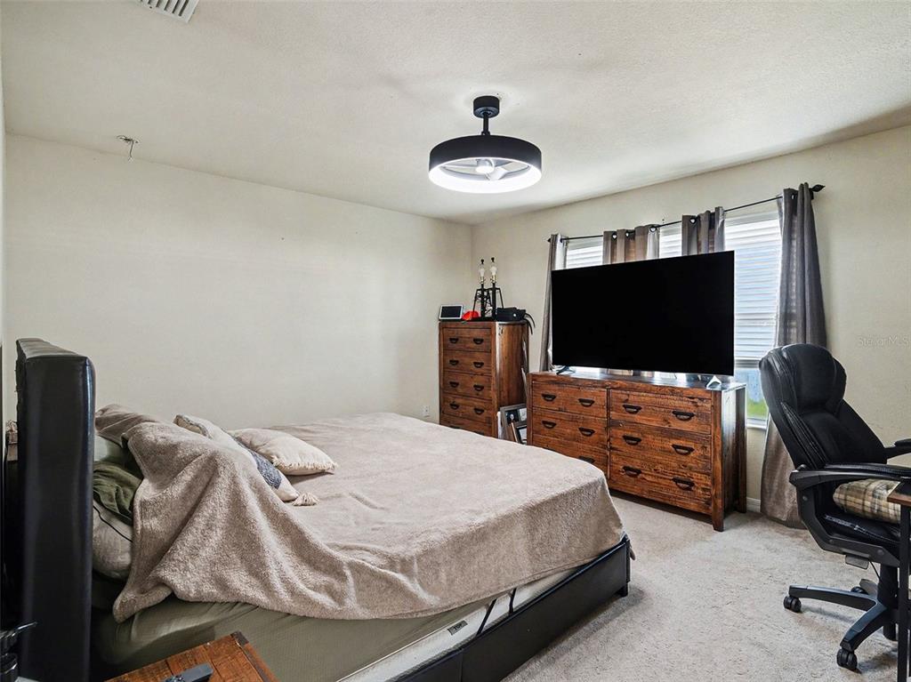 7136 Chatum Light Run Bradenton, FL 34212 - Photo 21 of 40