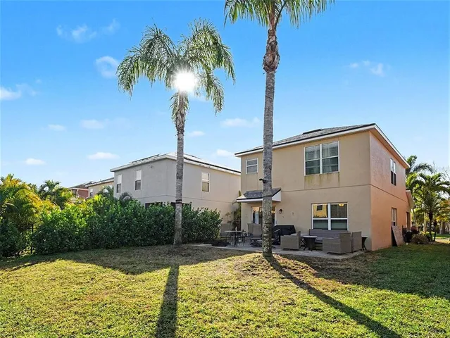 $385,000 | 7136 Chatum Light Run, Bradenton, FL 34212