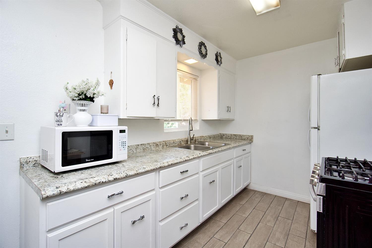 27420 Perkins Road Madera, CA 93637 - Photo 11 of 20 Gallery Image 11