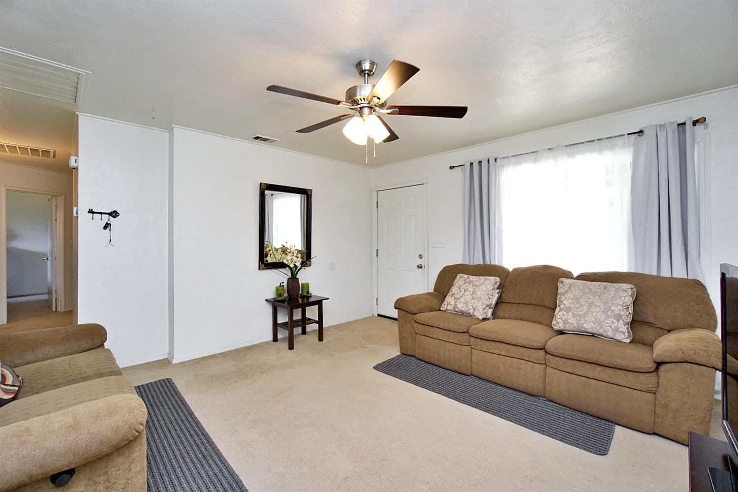27420 Perkins Road Madera, CA 93637 - Photo 7 of 20 Gallery Image 7