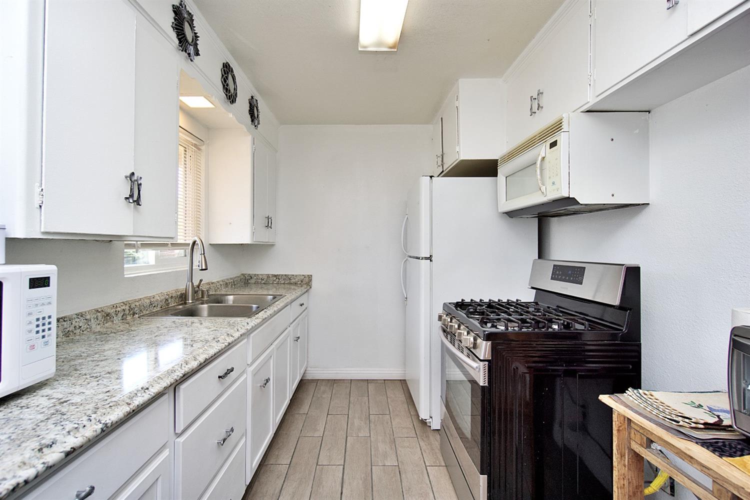 27420 Perkins Road Madera, CA 93637 - Photo 10 of 20 Gallery Image 10