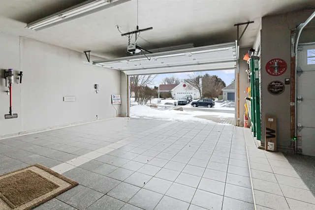 $424,900 | 3744 North Trainer Road, Rockford, IL 61114