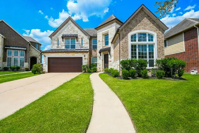 $3,495 | 4606 Sky Harbor Court, Sugar Land, TX 77479