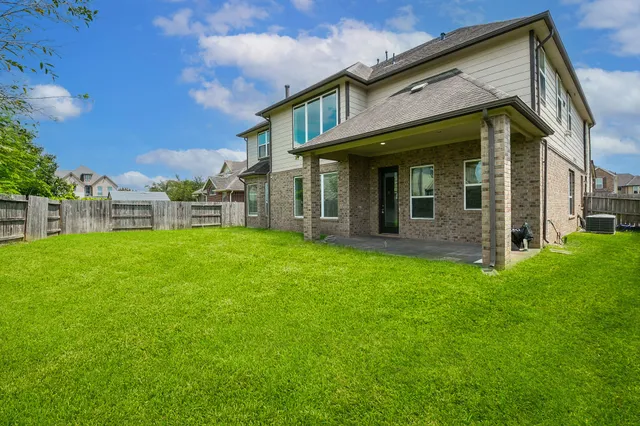 $3,495 | 4606 Sky Harbor Court, Sugar Land, TX 77479