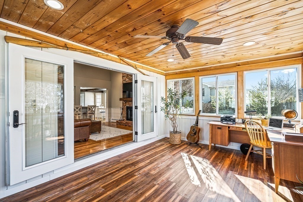 23 Old Farm Road Reading, MA 01867 - Photo 18 of 42