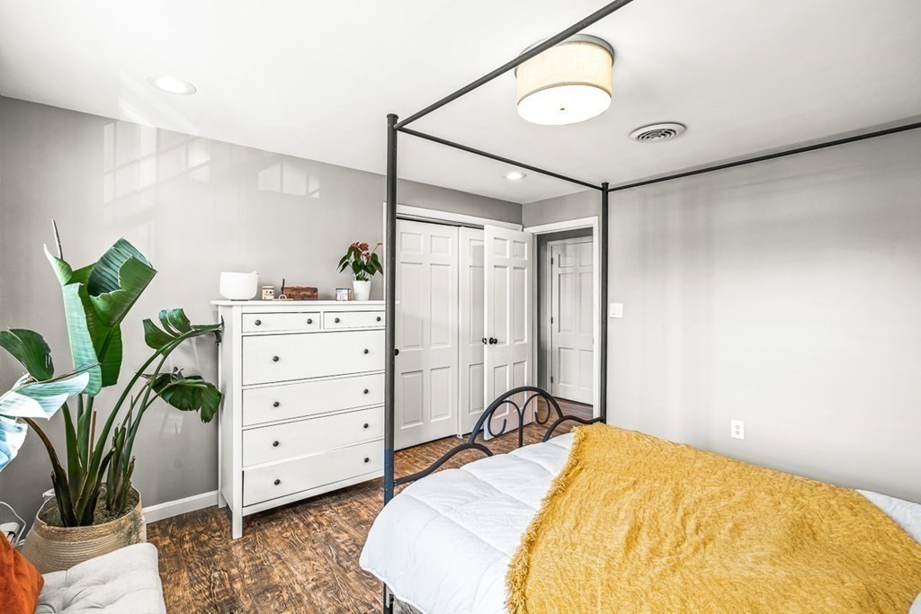 23 Old Farm Road Reading, MA 01867 - Photo 29 of 42