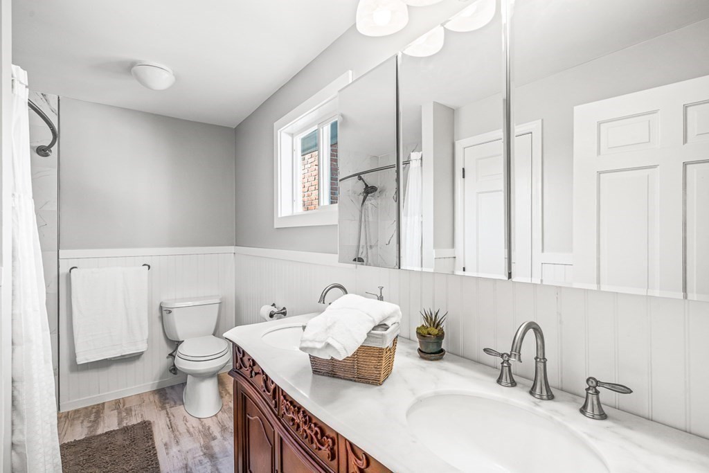 23 Old Farm Road Reading, MA 01867 - Photo 30 of 42