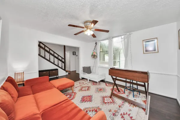 $2,700 | 1502 Southern Pines Court, Houston, TX 77339