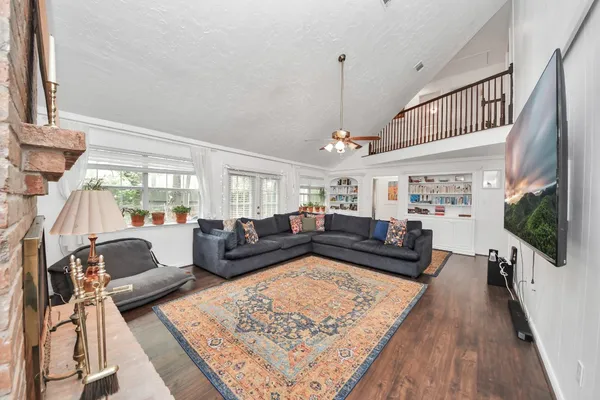 $2,700 | 1502 Southern Pines Court, Houston, TX 77339