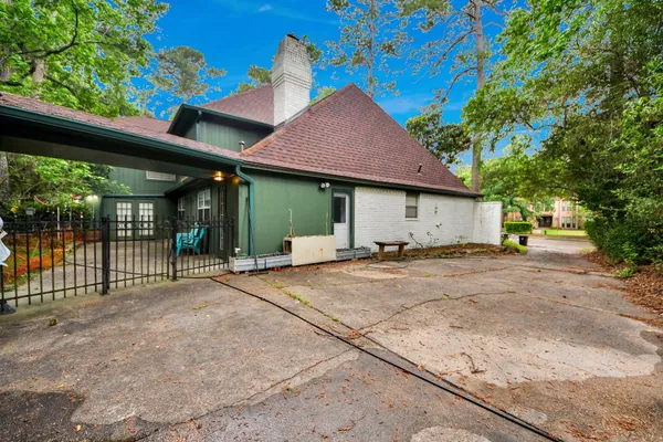 $2,700 | 1502 Southern Pines Court, Houston, TX 77339