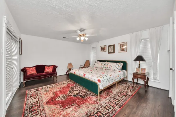 $2,700 | 1502 Southern Pines Court, Houston, TX 77339