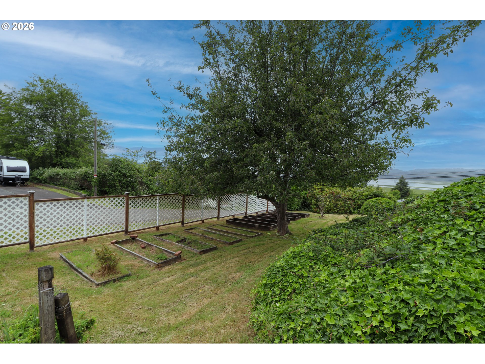 1338 D Street Coos Bay, OR 97420 - Photo 37 of 48
