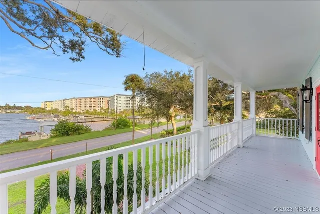 $2,400,000 | 504 North Riverside Drive, New Smyrna Beach, FL 32168