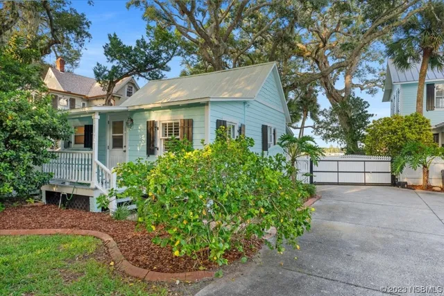 $2,400,000 | 504 North Riverside Drive, New Smyrna Beach, FL 32168