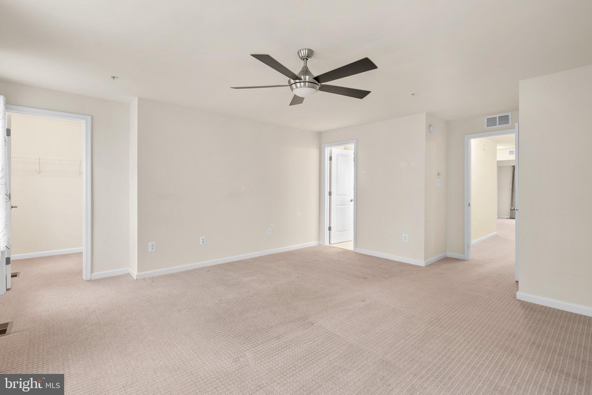 2734 Duvall Ridge Road Hyattsville, MD 20785 - Photo 18 of 31 Primary Suite