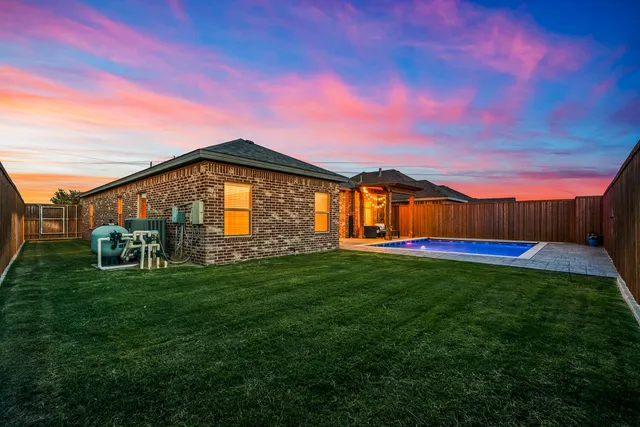 $450,000 | 12204 Knoxville Avenue, Lubbock, TX 79423