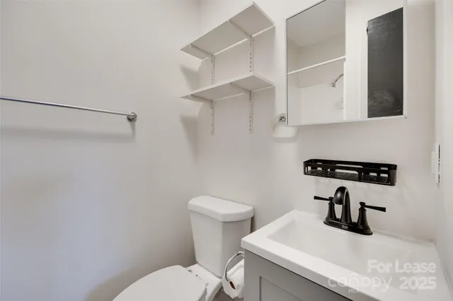 $950 | 49 Corban Avenue Southwest, Unit 1, Concord, NC 28025