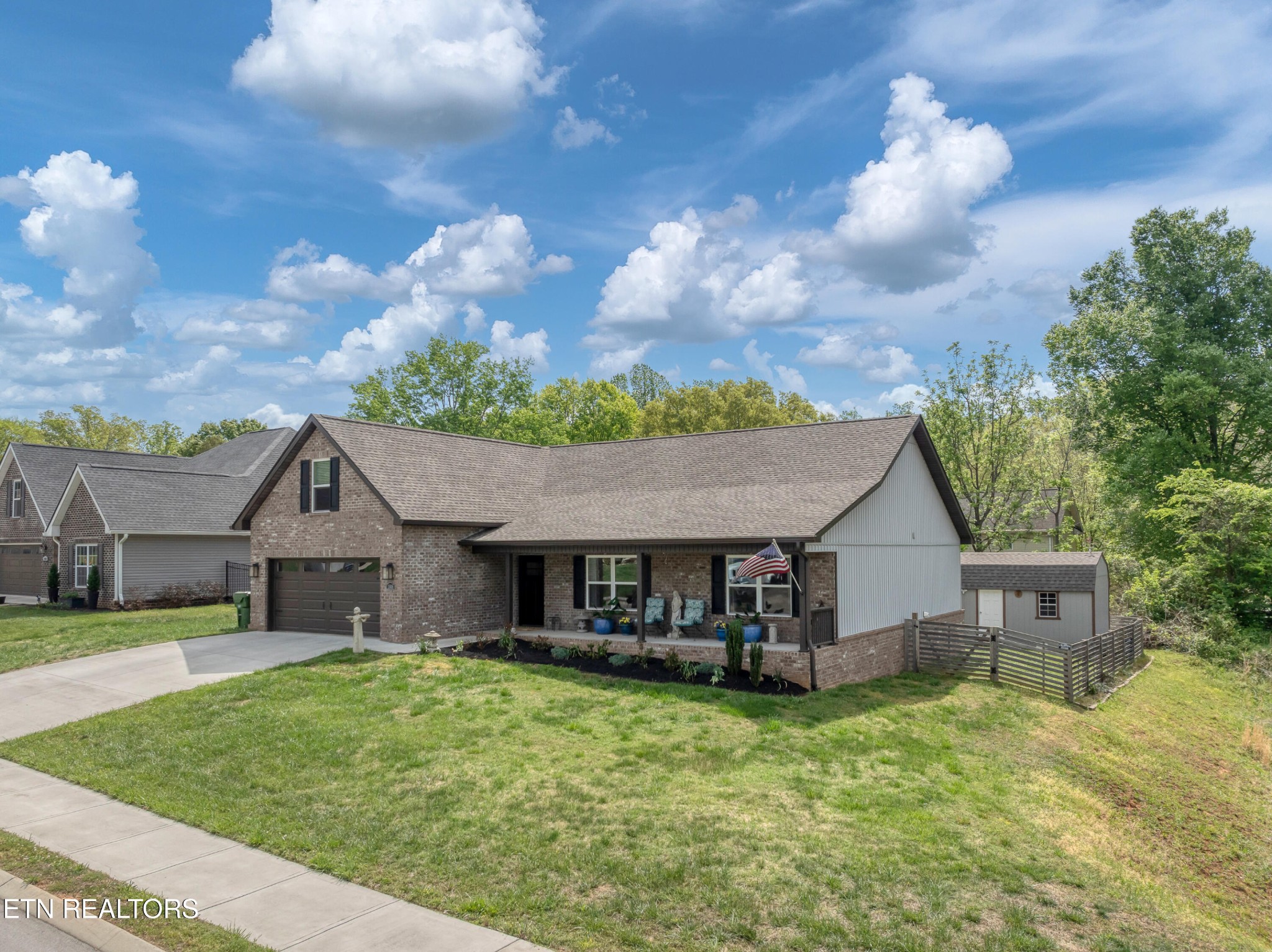 1508 Roxy Lane Maryville, TN 37803 - Photo 5 of 46 Gallery Image 5