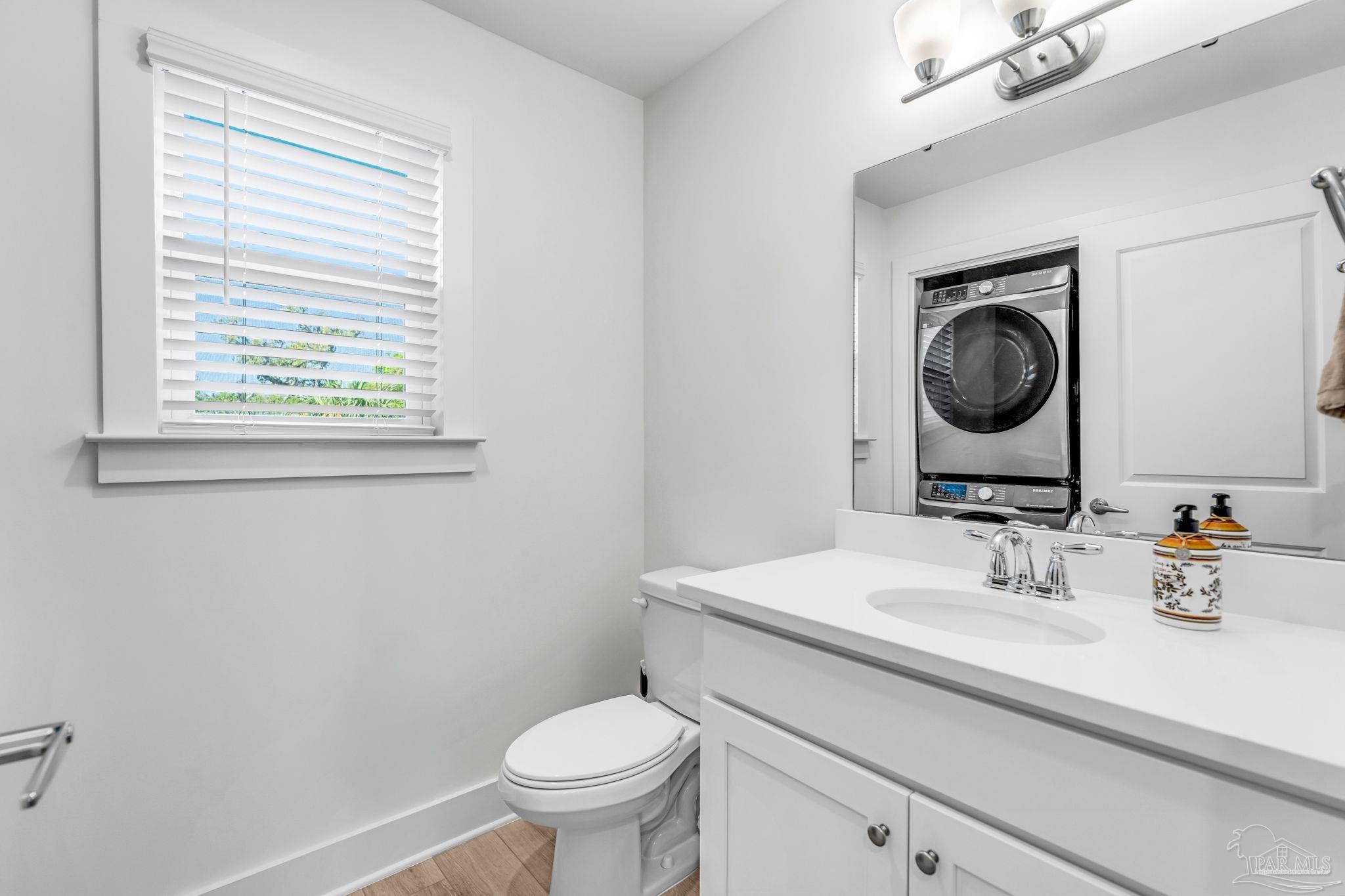 16140 Innerarity Point Road Pensacola, FL 32507 - Photo 19 of 46 Gallery Image 19