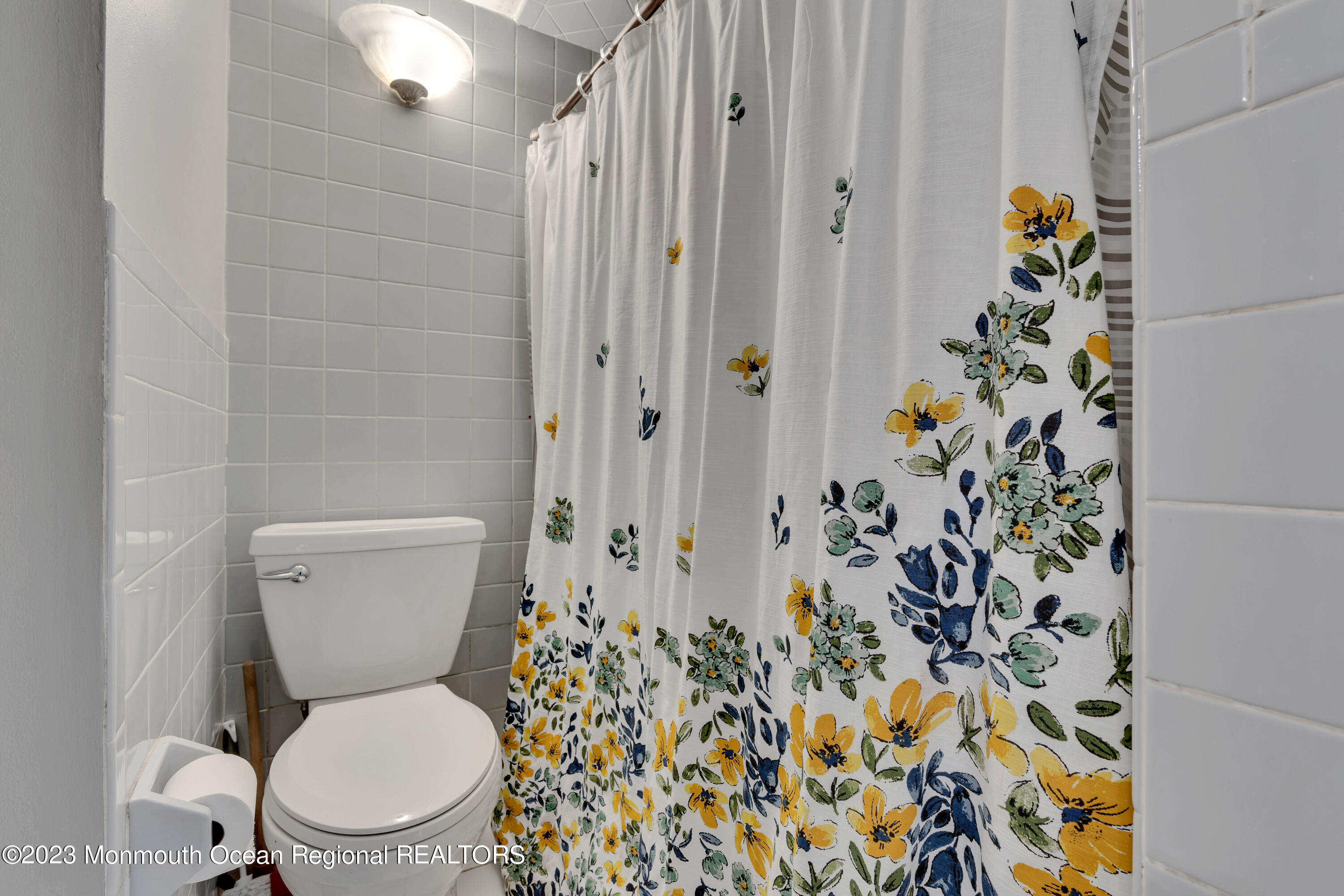 1838 Highway 35, Unit 2 Wall, NJ 07719 - Photo 20 of 31 bathroom