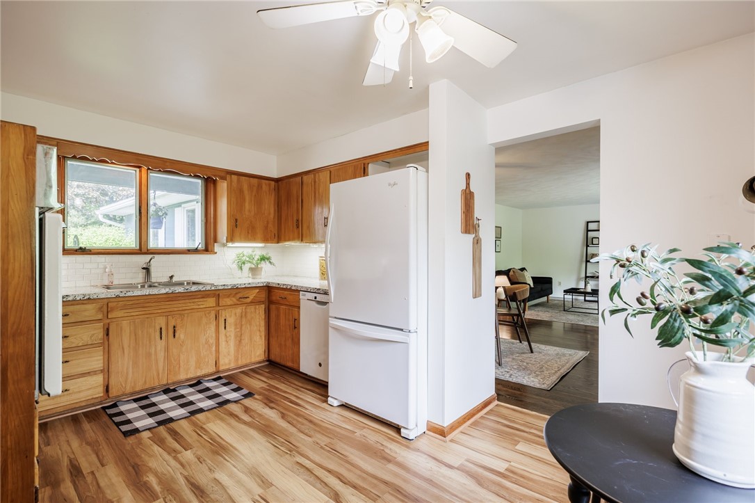 121 Brook Street Parma, NY 14468 - Photo 14 of 46