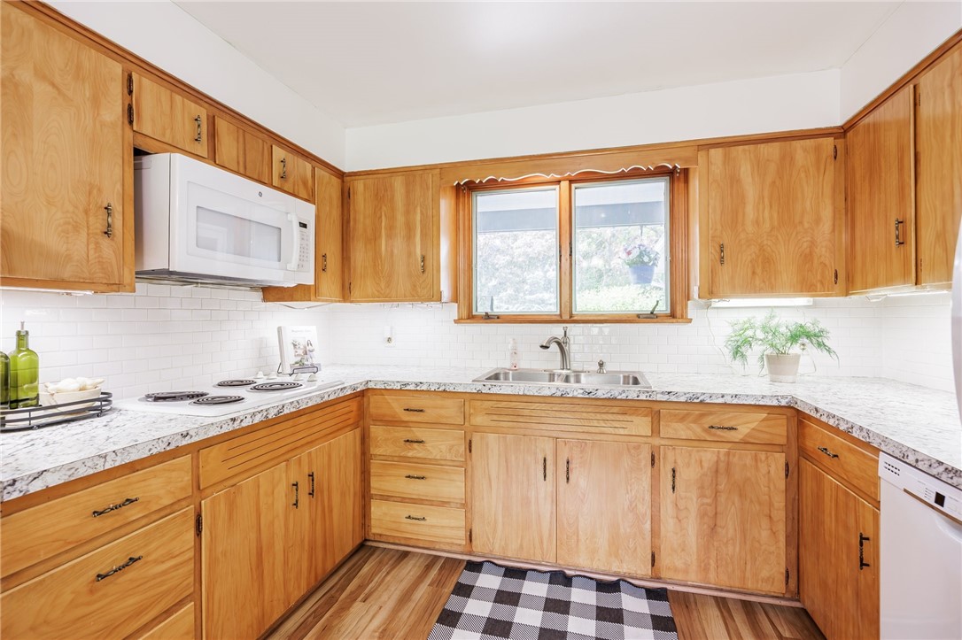 121 Brook Street Parma, NY 14468 - Photo 18 of 46