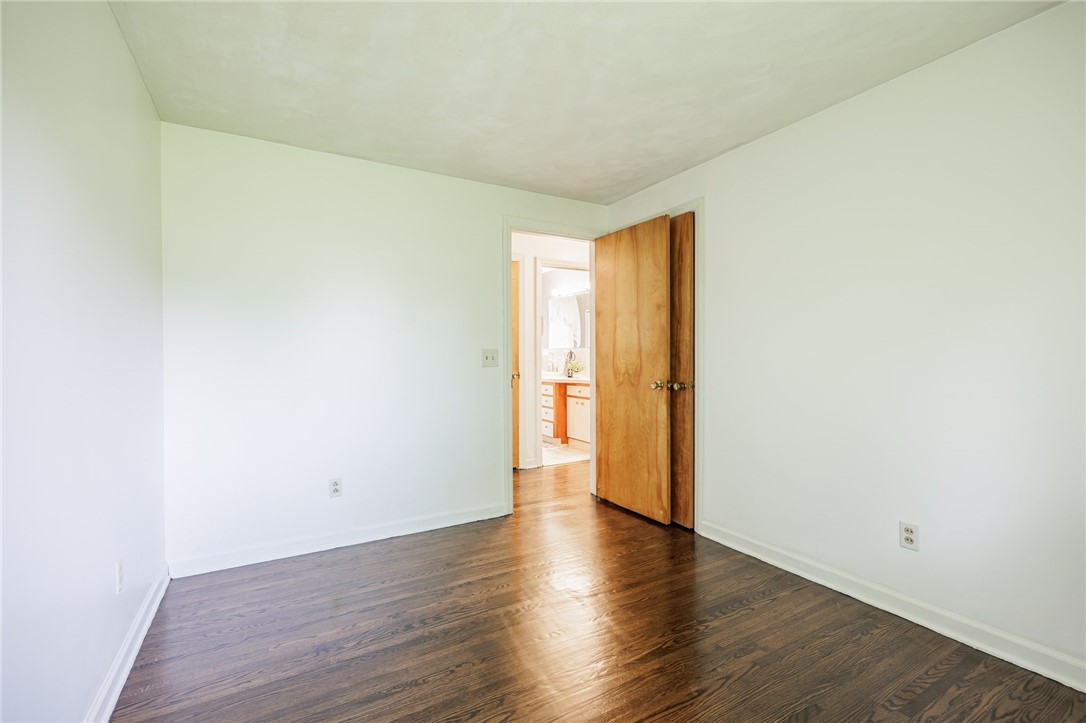 121 Brook Street Parma, NY 14468 - Photo 27 of 46