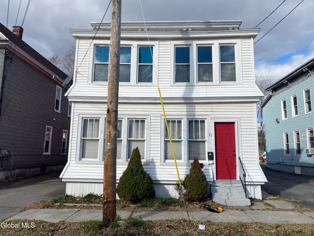 $149,900 | 71 James Street, Amsterdam, NY 12010