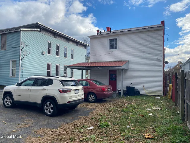 $149,900 | 71 James Street, Amsterdam, NY 12010