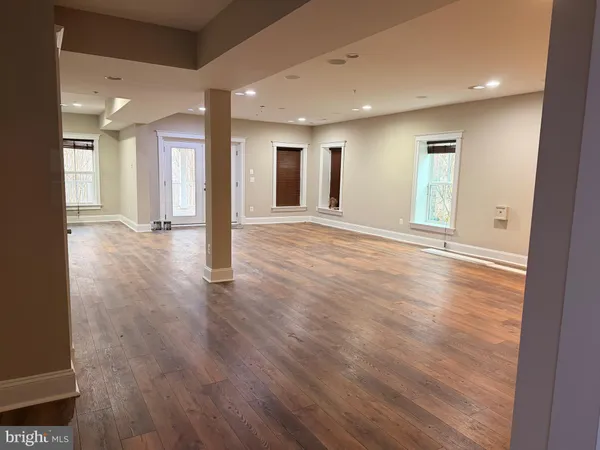 $1,175,000 | 17211 Miss Packard Court, Dumfries, VA 22026