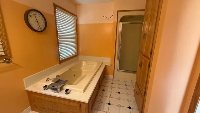 $282,500 | 3200 North Main Street, Racine, WI 53402