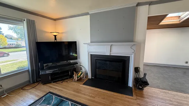 $282,500 | 3200 North Main Street, Racine, WI 53402