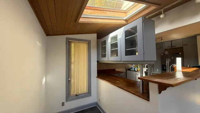 $282,500 | 3200 North Main Street, Racine, WI 53402