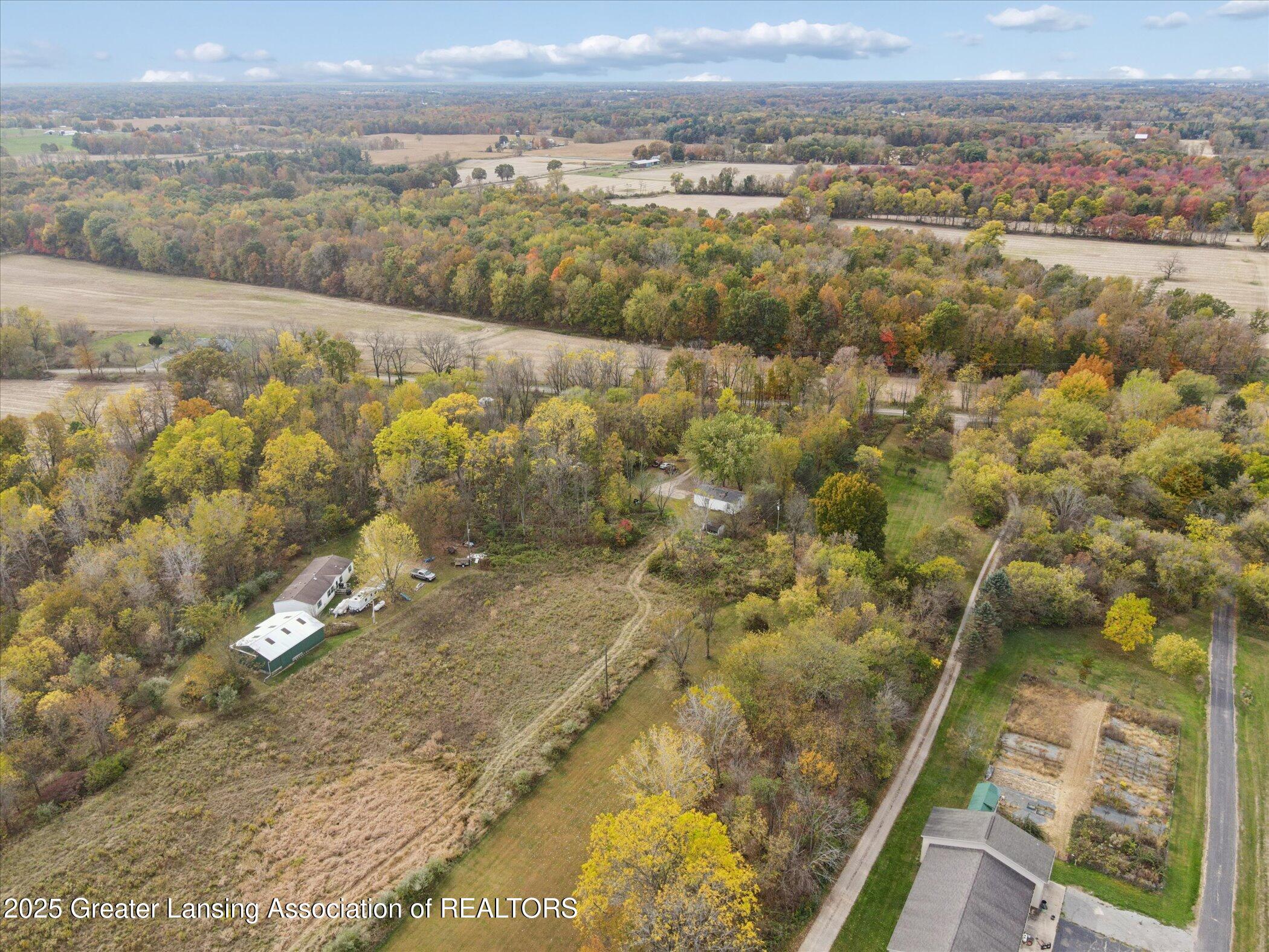 2555 Potter Road Leslie, MI 49251 - Photo 6 of 22 25-2555-Potter-Rd-Leslie-MI-49251