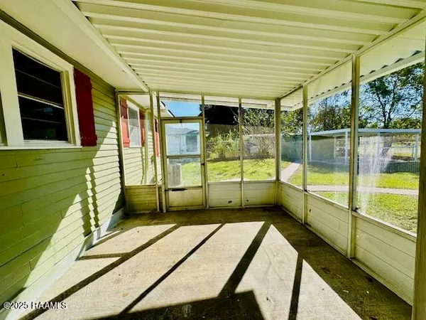 $975 | 177 Midway Exit Drive, Opelousas, LA 70570