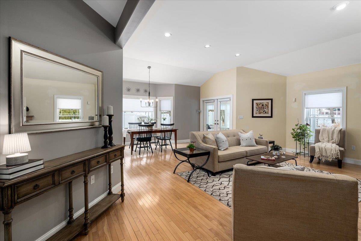 44 Cricket Lane Manchester, NH 03104 - Photo 13 of 52