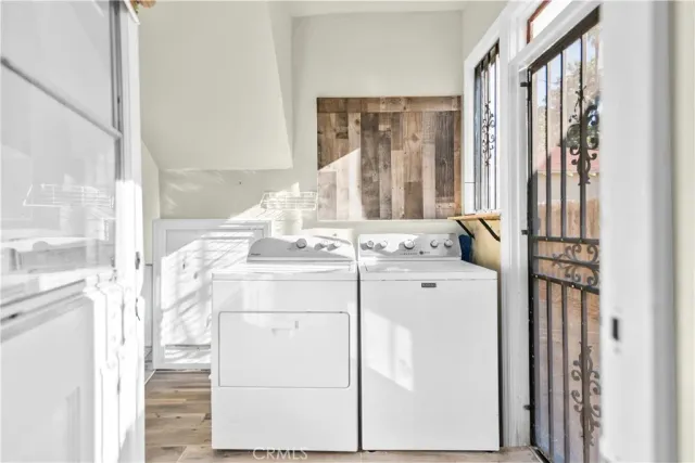 $2,645 | 743 East Villa Street, Pasadena, CA 91101