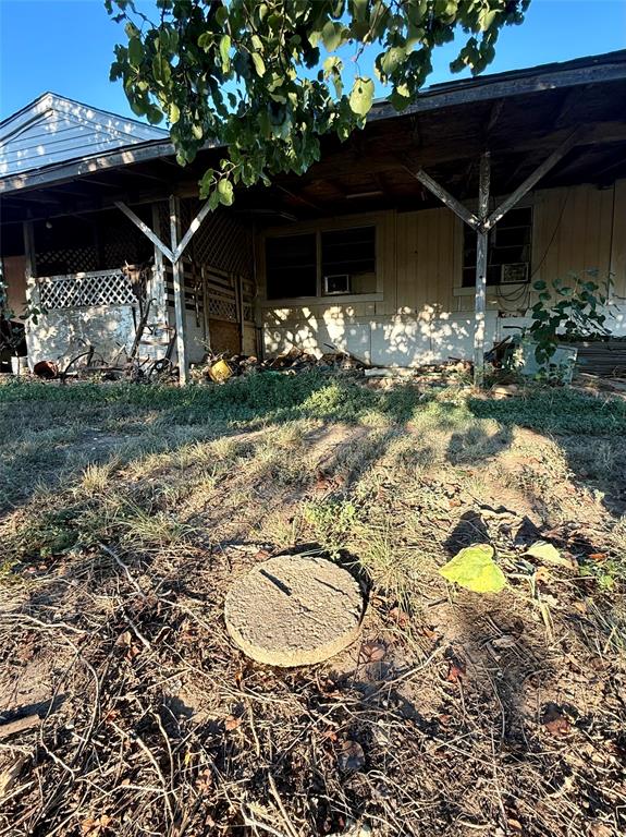 9620 Valley Road Joshua, TX 76058 - Photo 6 of 11 a view of outdoor space and yard