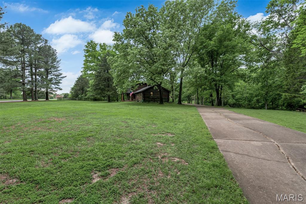 7 Wilderness Lane Defiance, MO 63341 - Photo 48 of 71
