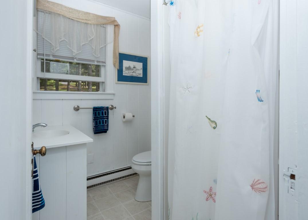 256 Back River Road Boothbay, ME 04537 - Photo 21 of 32 21.