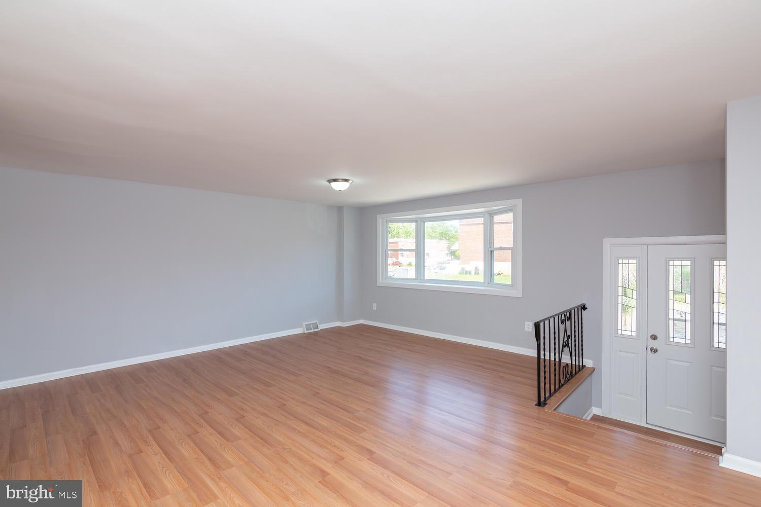 4012 Elson Road Brookhaven, PA 19015 - Photo 2 of 24