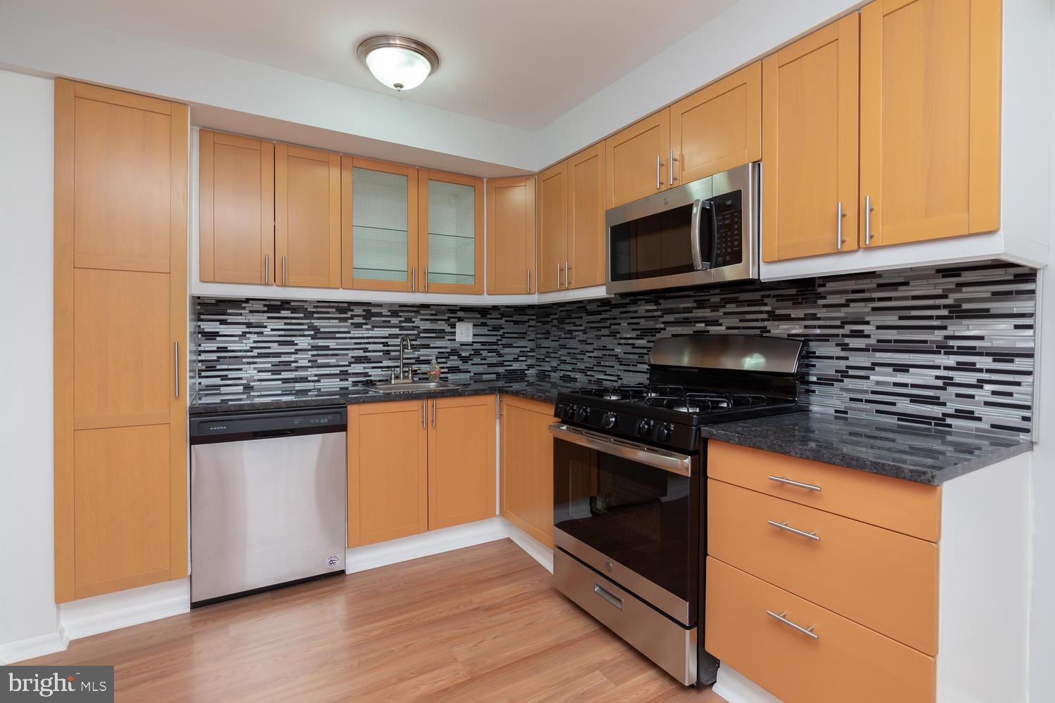 4012 Elson Road Brookhaven, PA 19015 - Photo 7 of 24