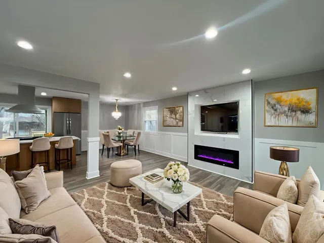 $310,000 | 1615 Constance Avenue, Sauk Village, IL 60411