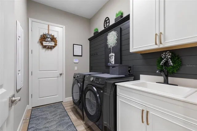 $1,095,000 | 98 New Leatherwood Drive, Palm Coast, FL 32137