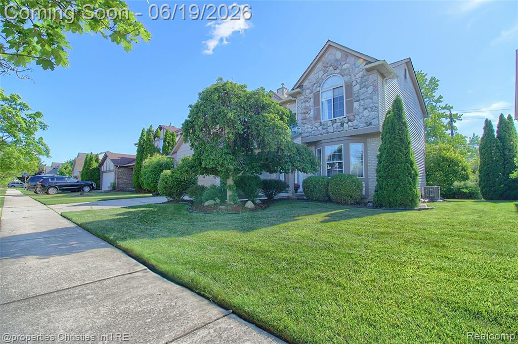 3339 Riverside Drive Canton, MI 48188 - Photo 2 of 34