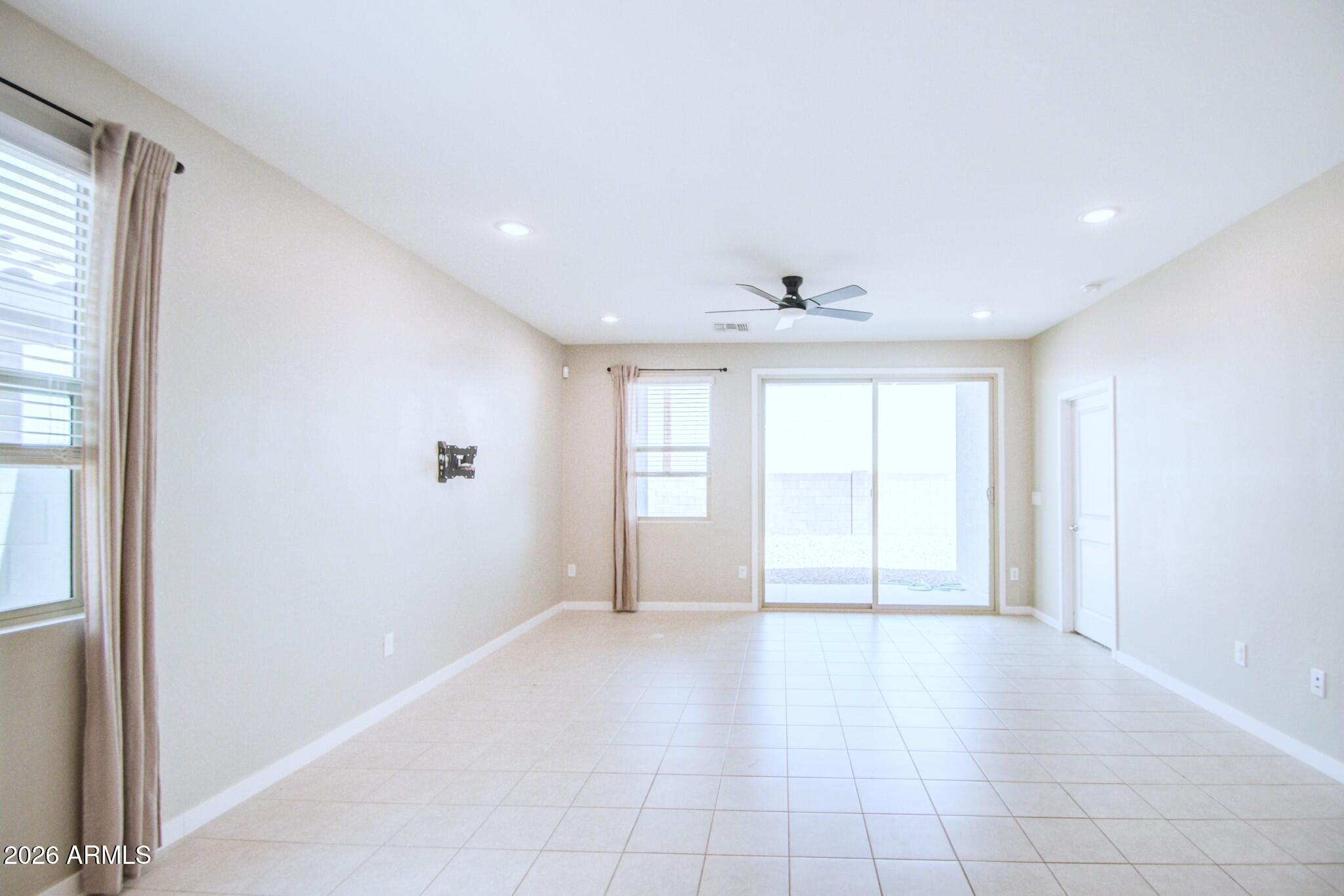 21765 Rummler Lane Maricopa, AZ 85138 - Photo 12 of 37 LIVING ROOM 3