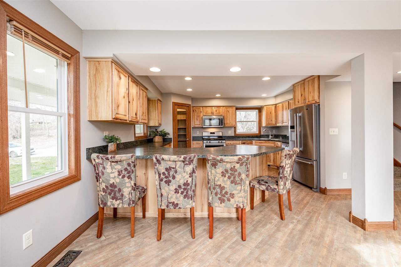 5241 Jenn Mill Road Southwest Riverside, IA 52327 - Photo 8 of 29 Gallery Image 8