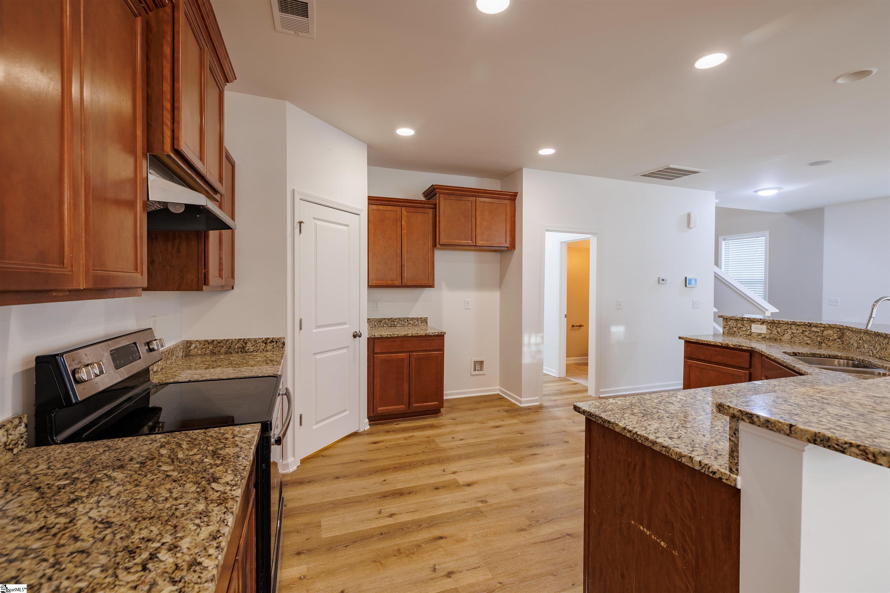 528 Bailey Elizabeth Way Inman, SC 29349 - Photo 14 of 49