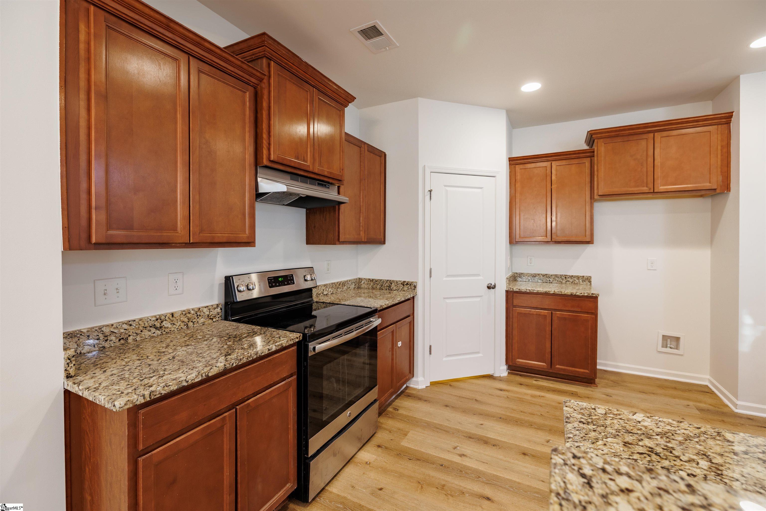 528 Bailey Elizabeth Way Inman, SC 29349 - Photo 15 of 49