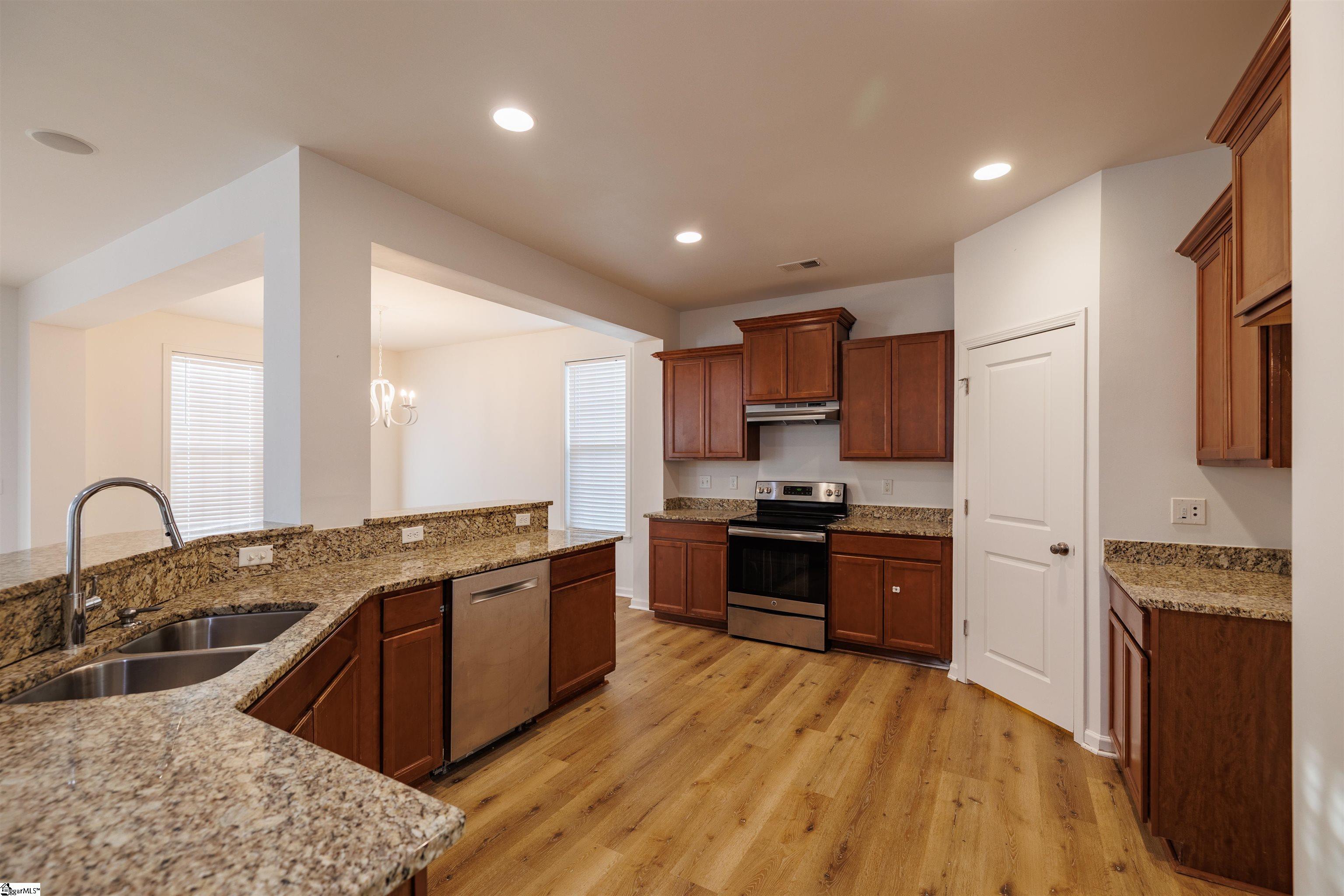 528 Bailey Elizabeth Way Inman, SC 29349 - Photo 18 of 49